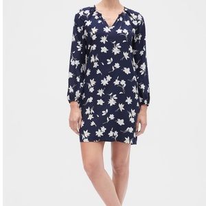 NWT GAP Long Sleeve Dress
